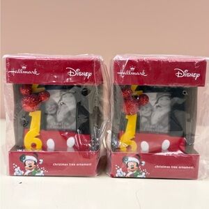 NIB Pair of Hallmark 2016 Mickey Mouse Disney Photo Frame Christmas Ornaments M6